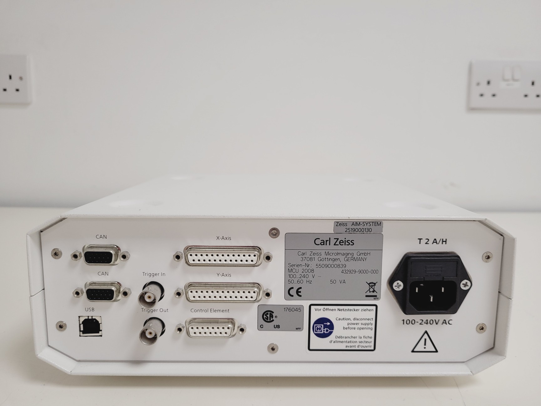 Image of Marzhauser Wetzlar SCAN IM 130x100 DC - 1mm Stage Zeiss Axio Observer .Z1 Lab