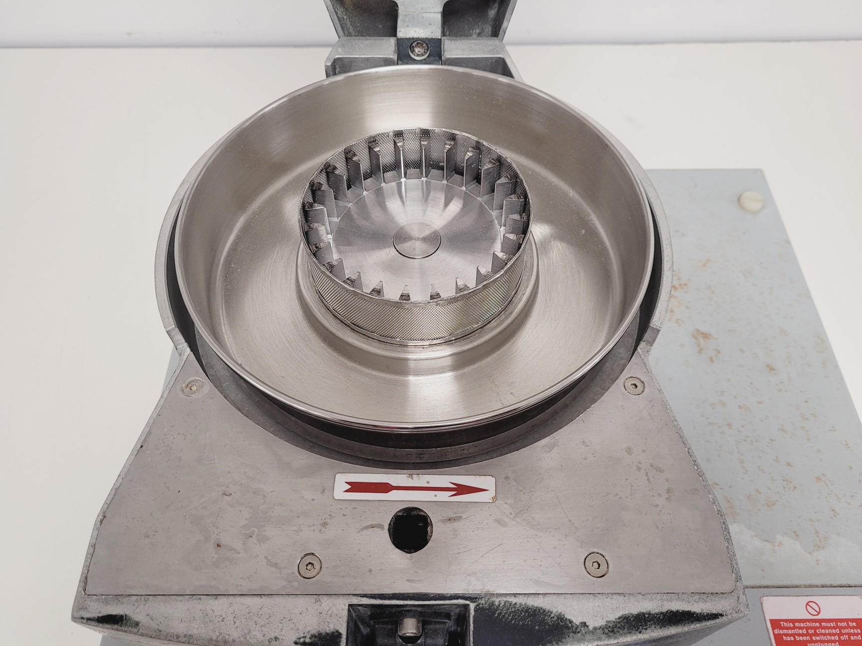 Image of Retsch ZM 100 Ultra Centrifugal Mill Lab