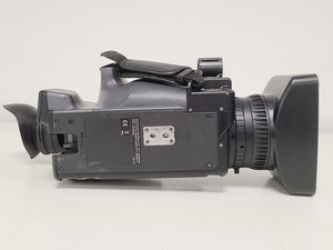Thumbnail image of Panasonic AG-HMC151E - AVCCAM 3CCD Camcorder w/ 2 Batteries and 1 Charger