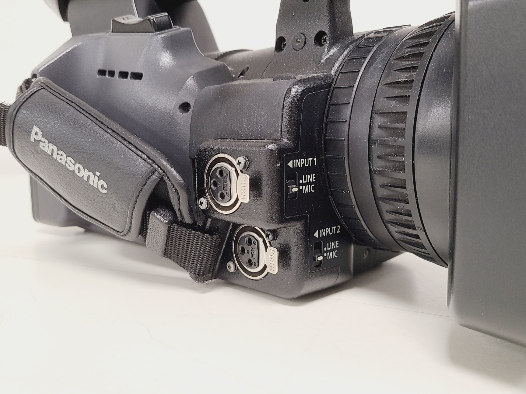 Image of Panasonic AG-HMC151E - AVCCAM 3CCD Camcorder w/ 2 Batteries and 1 Charger