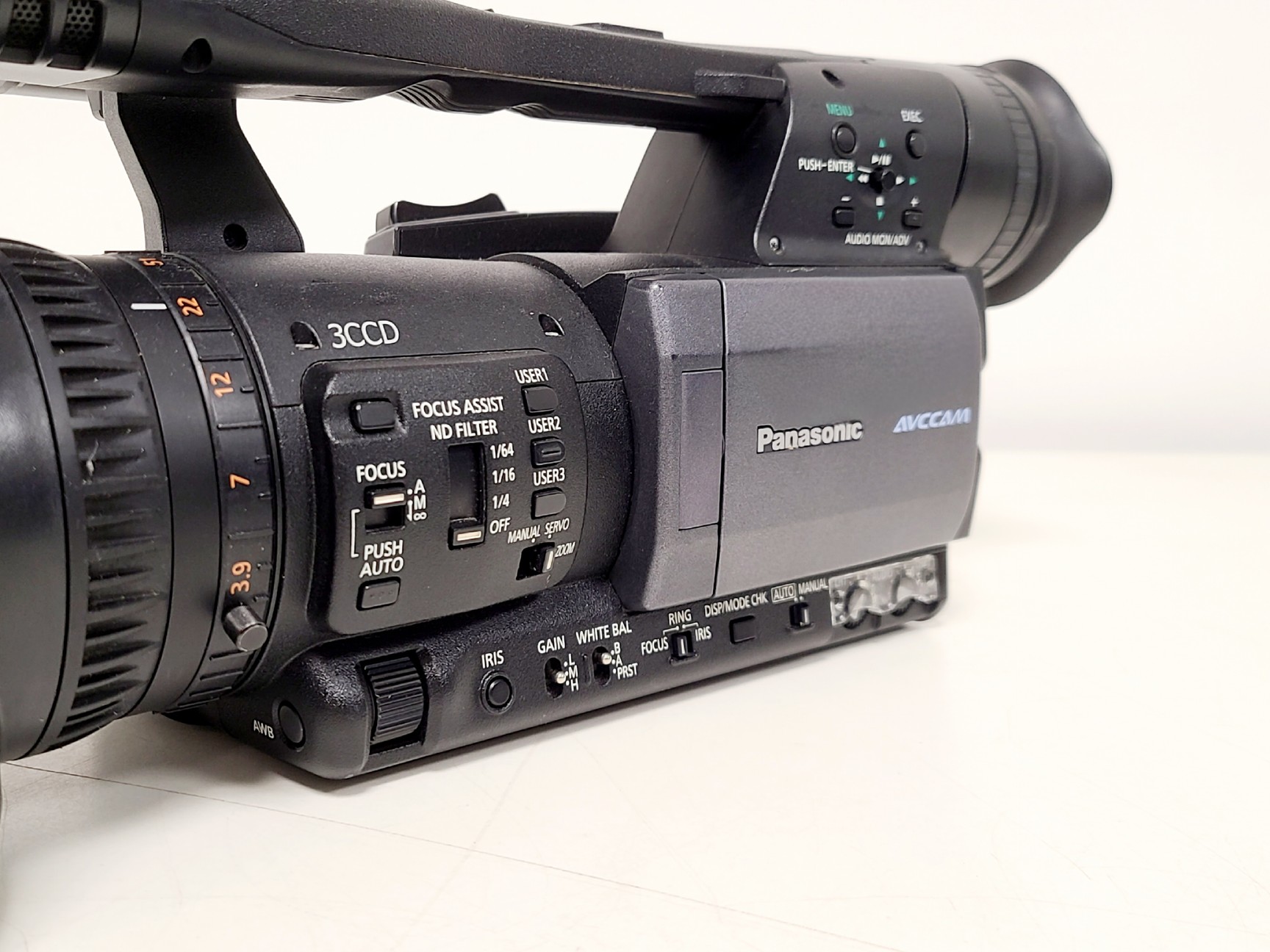 Image of Panasonic AG-HMC151E - AVCCAM 3CCD Camcorder w/ 2 Batteries and 1 Charger