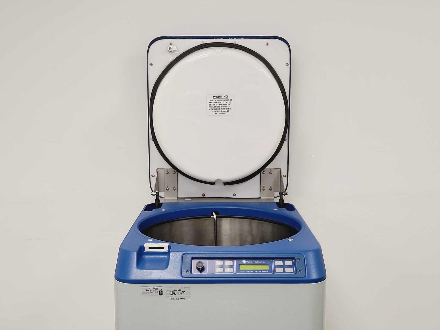 Image of Taylor Wharton K Series 10K Cryostat Storage System