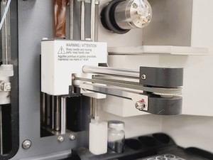 Thumbnail image of LC Packings FAMOS Carousel Microautosampler
