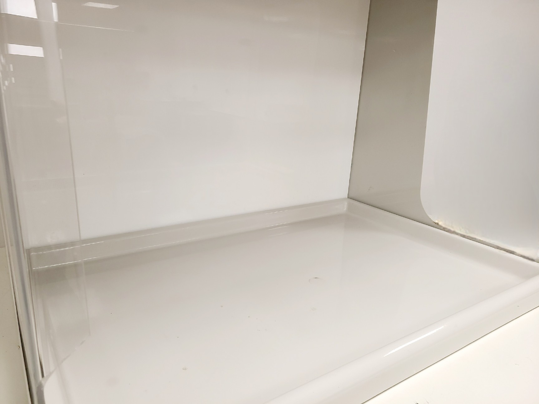 Image of Labcaire Aura 550L Fume Hood