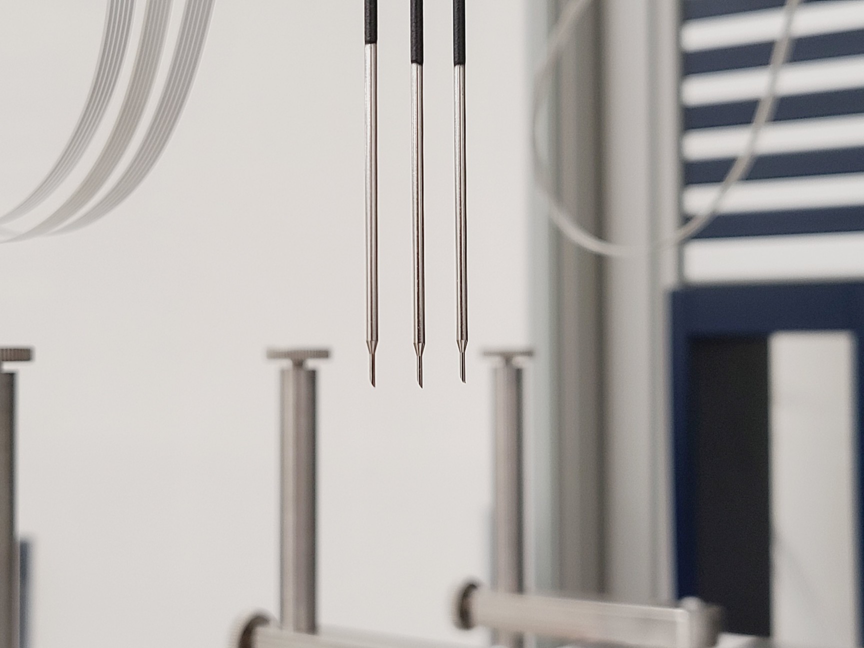 Image of Bruker SamplePro - Sample Preparation for NMR by Solid Phase Extraction