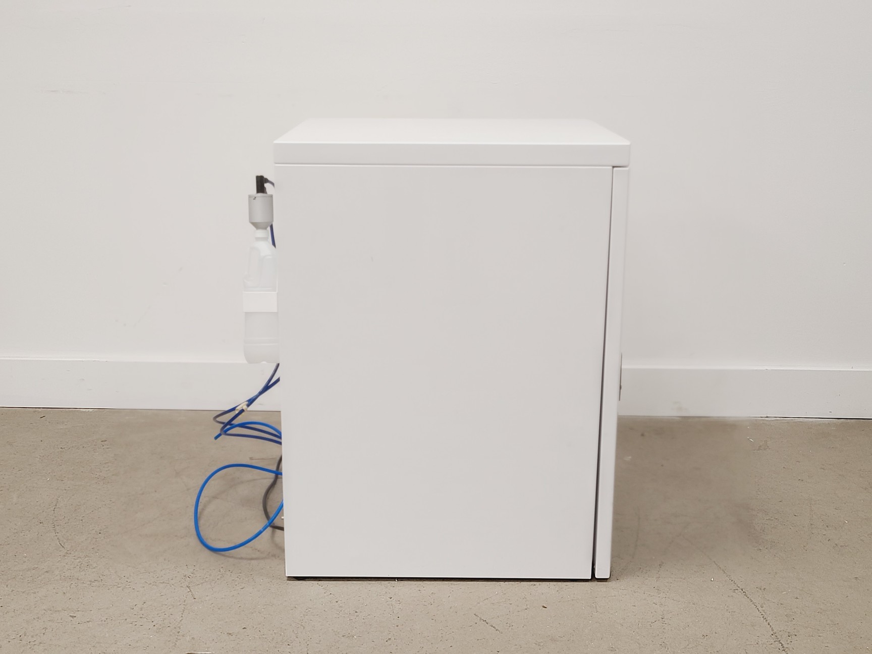Image of Ekom DK50 2VS/M Air Compressor W/ Enclosure