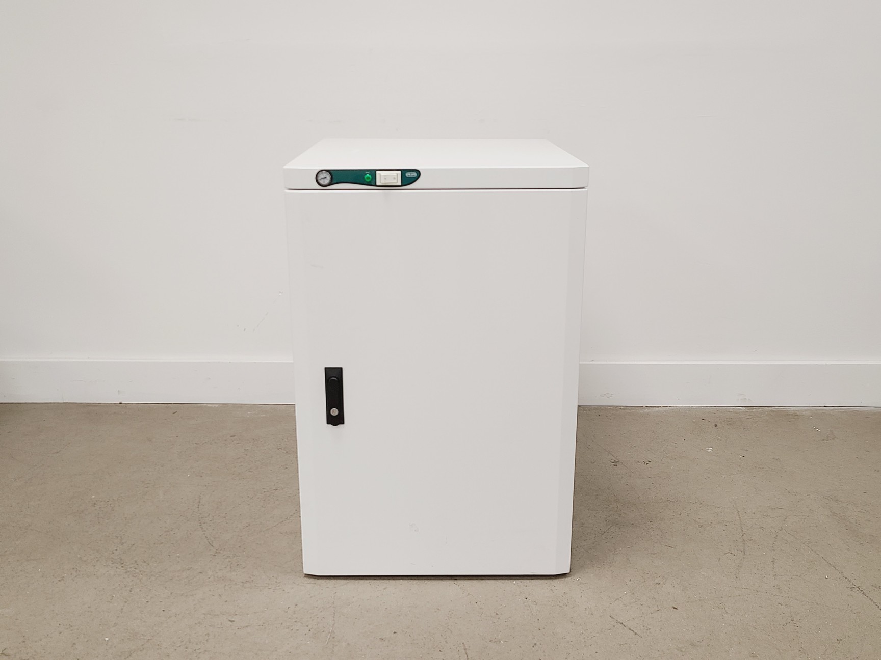 Image of Ekom DK50 2VS/M Air Compressor W/ Enclosure