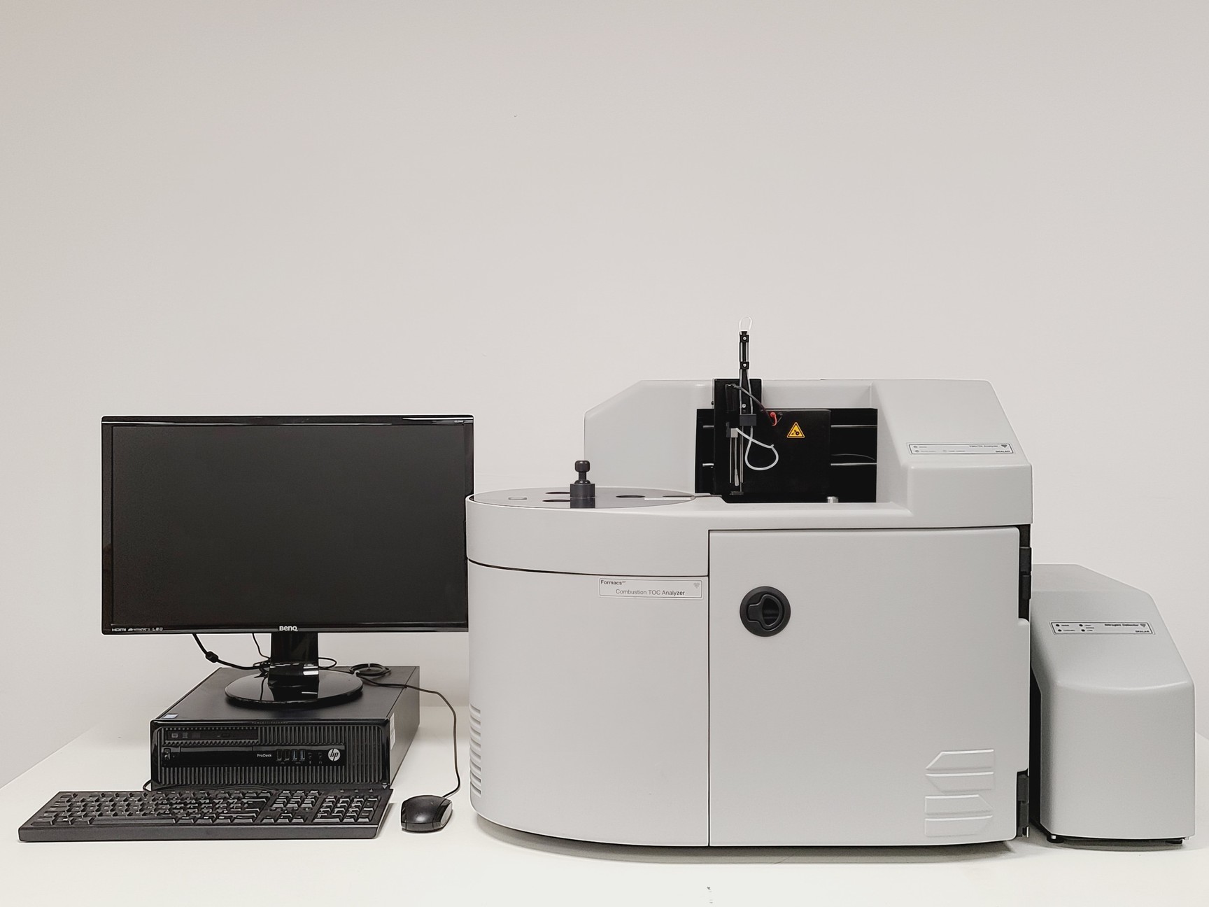 Image of Skalar Formacs NT Combustion TOC Analyser w/ Skalar Nitrogen Detector and PC