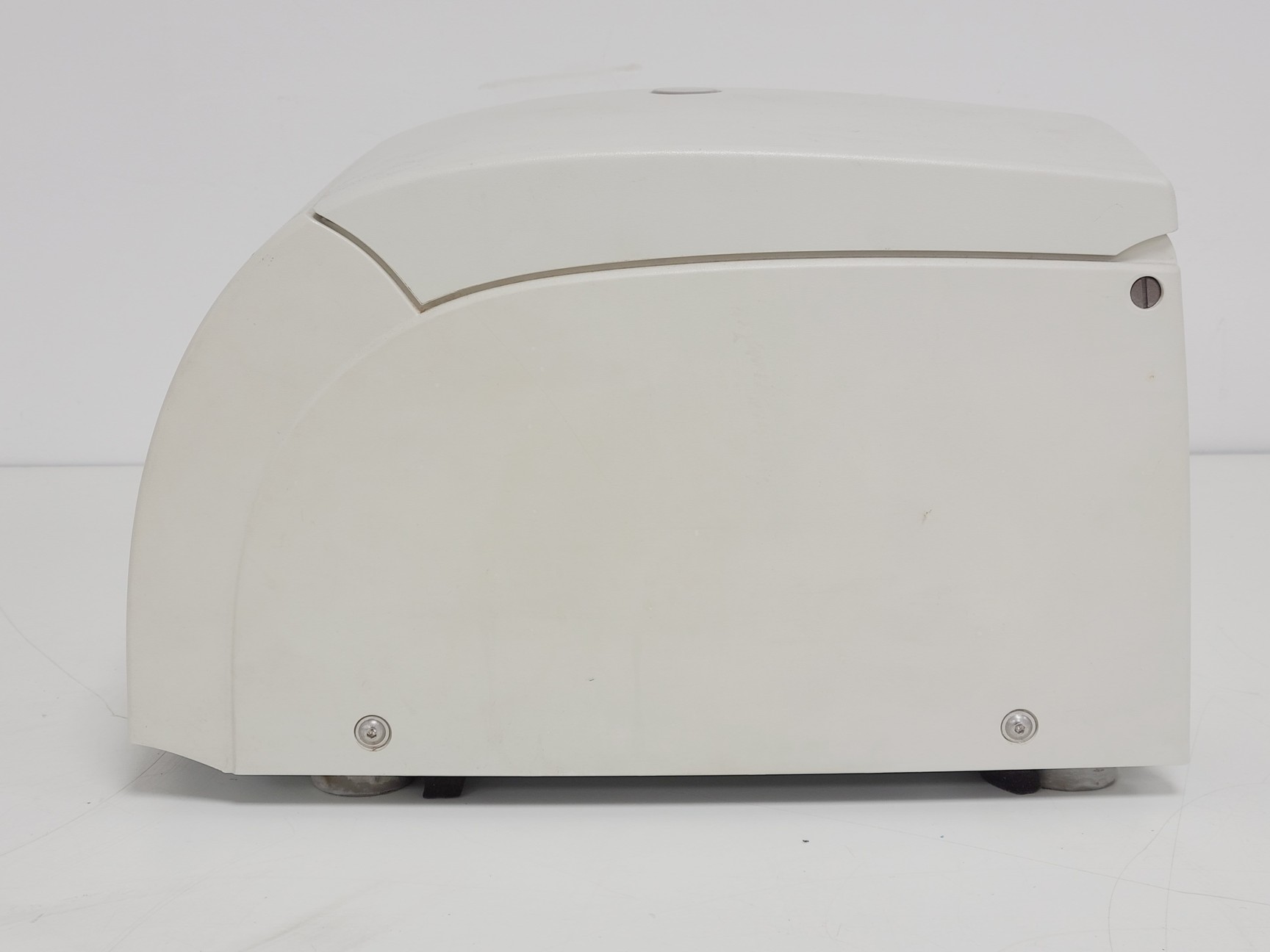 Image of Thermo Scientific Heraeus Pico 17 Centrifuge