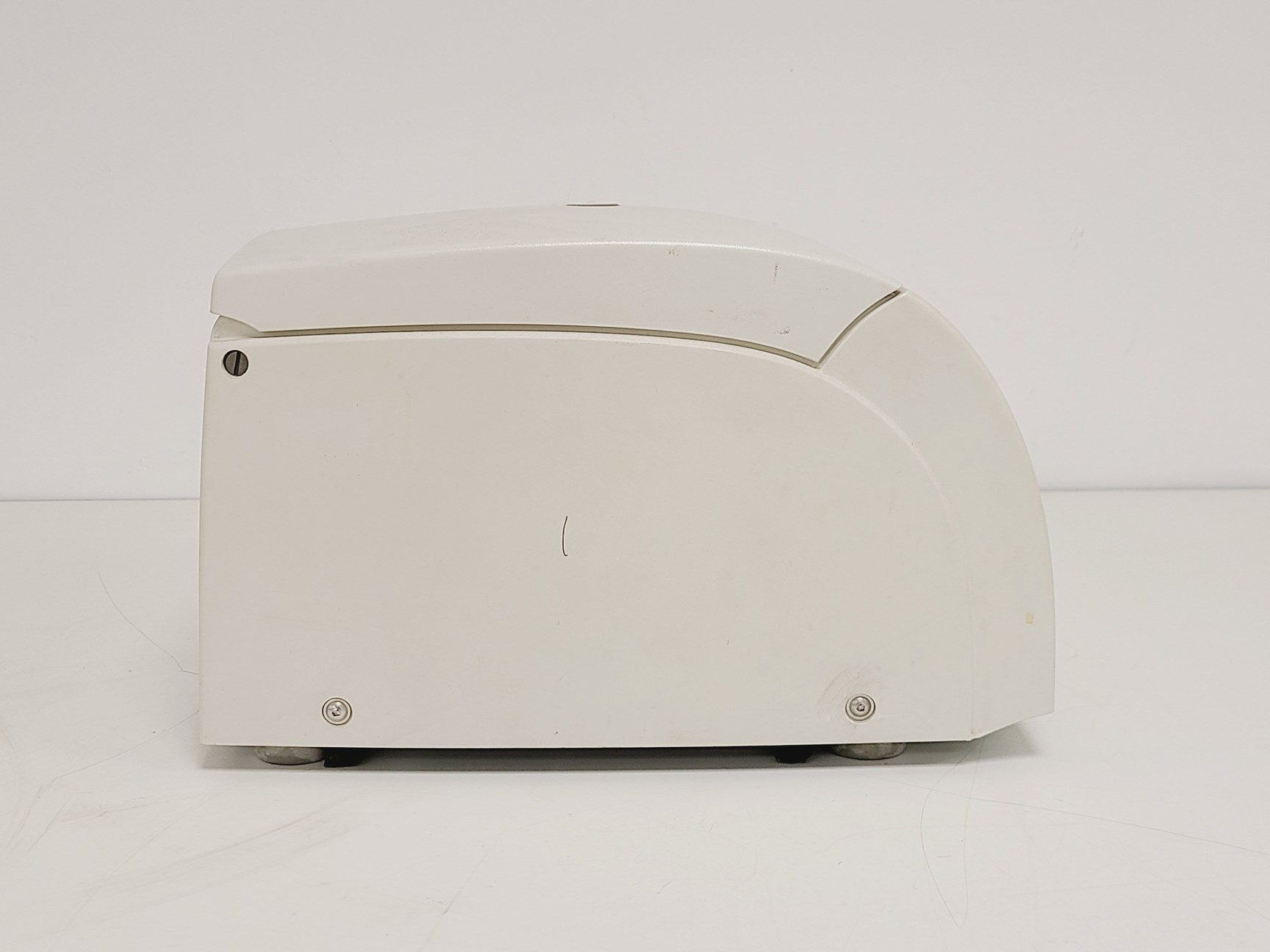 Image of Thermo Scientific Heraeus Pico 17 Centrifuge