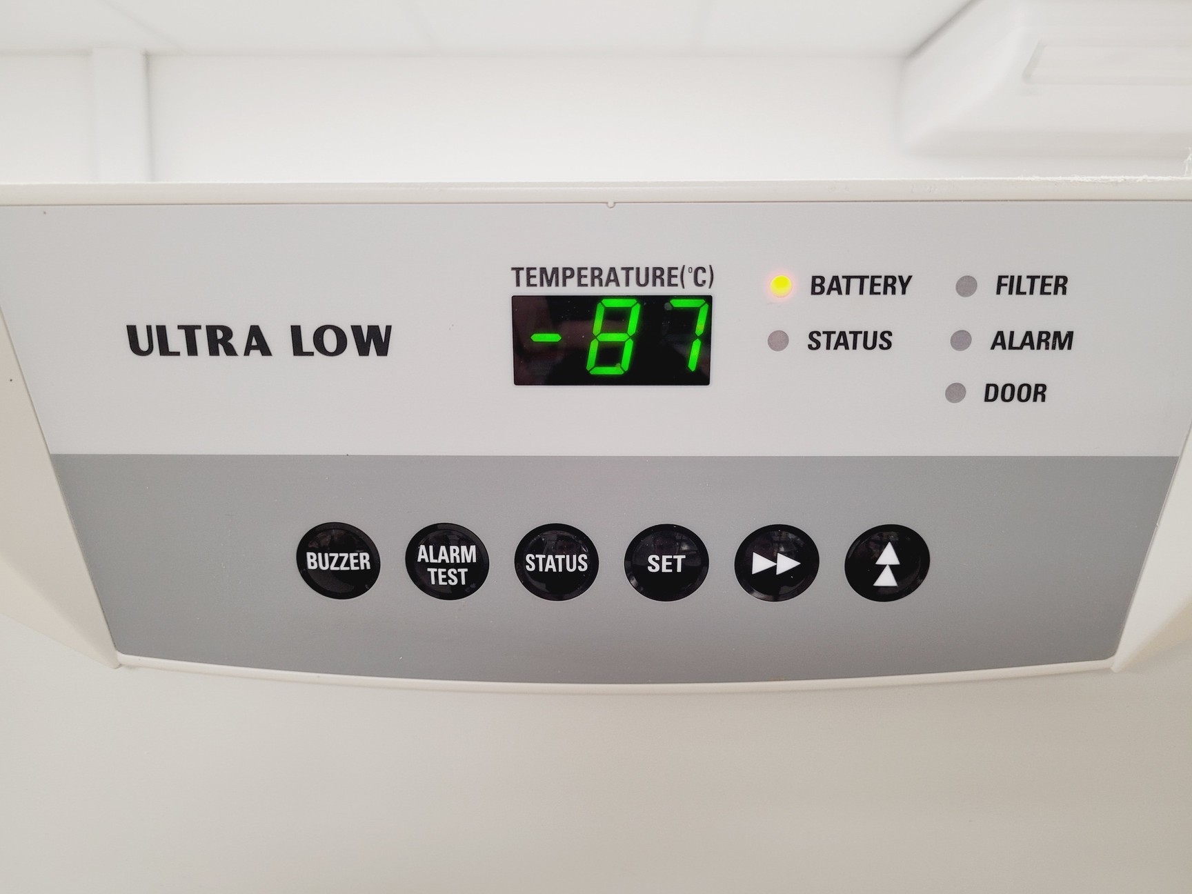 Image of Sanyo MDF-U73V Ultra-Low Temperature Freezer -86 Lab