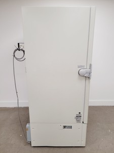 Thumbnail image of Sanyo MDF-U73V Ultra-Low Temperature Freezer -86 Lab