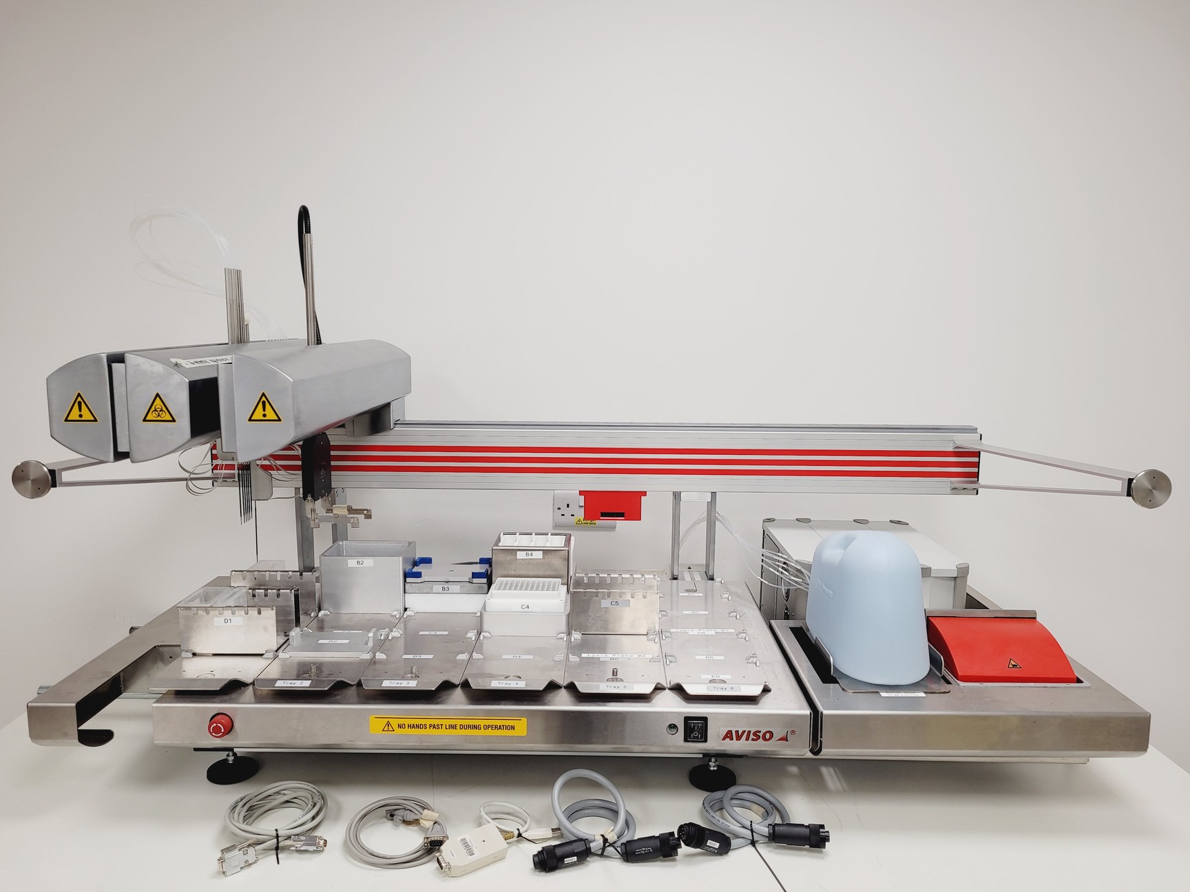 Image of Aviso TheOnyx Liquid Handler