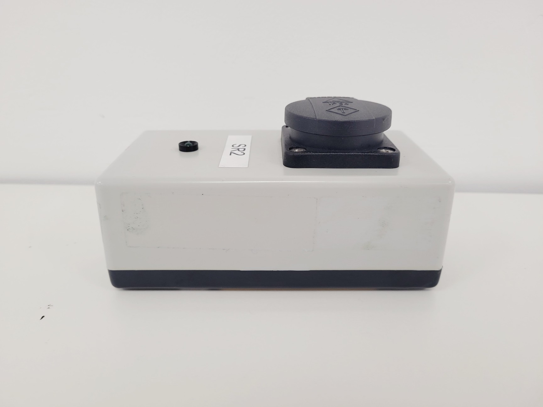 Image of Aviso TheOnyx Liquid Handler