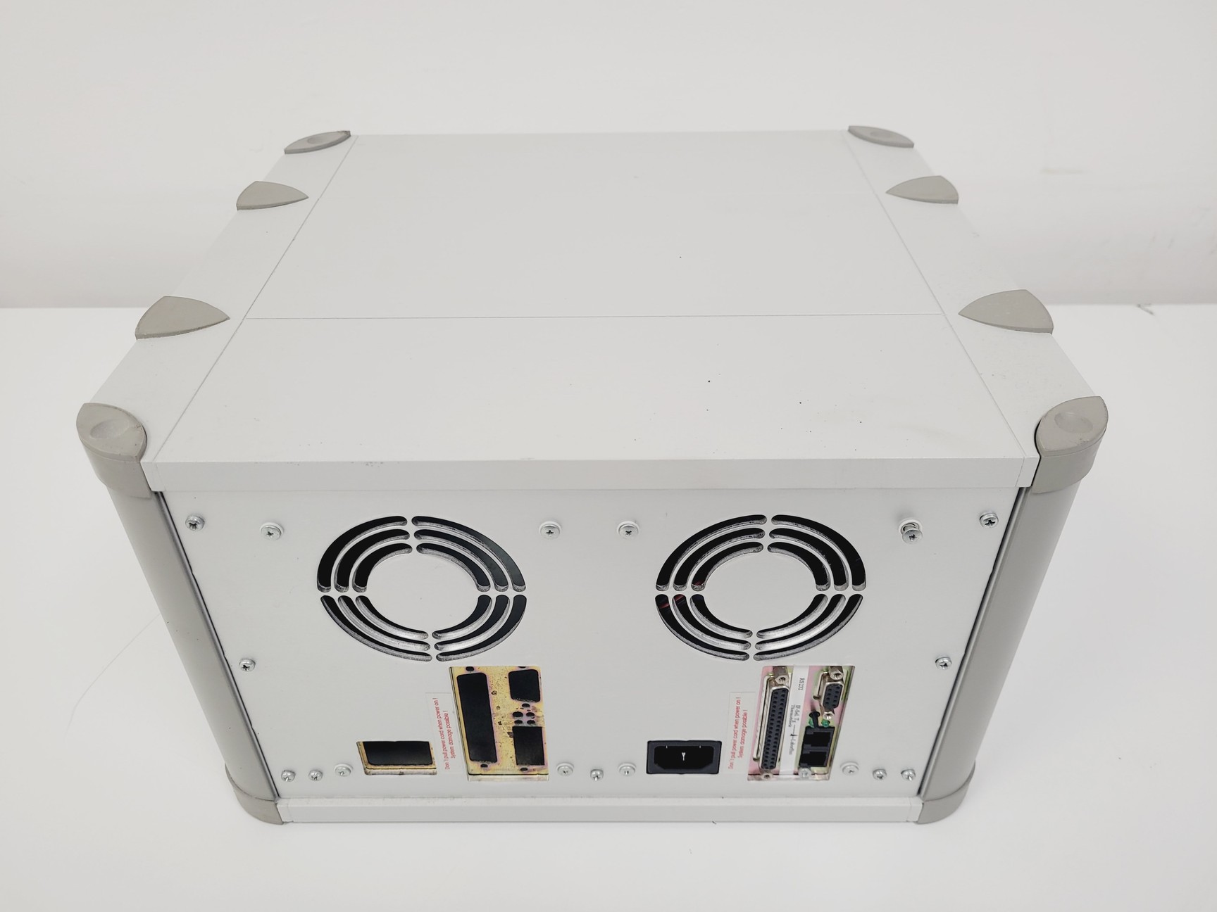 Image of Aviso TheOnyx Liquid Handler