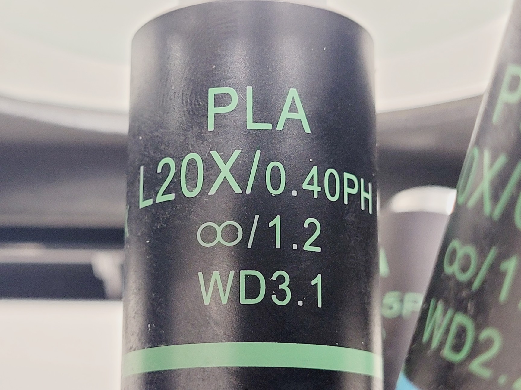 Image of Labtech.com LSTi-1000 Inverted Microscope w/ 4 x Objectives 4,10,20,40x