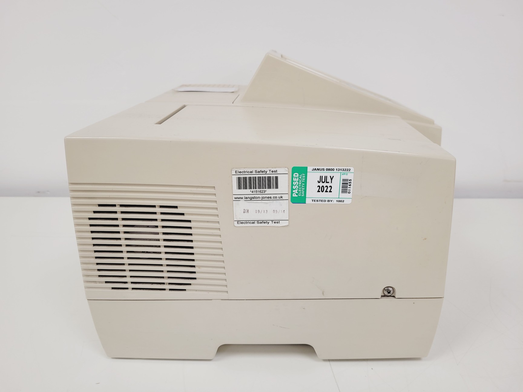 Image of Shimadzu UV mini 1240 UV-VIS Spectrophotometer and Epson LX-350 printer Lab