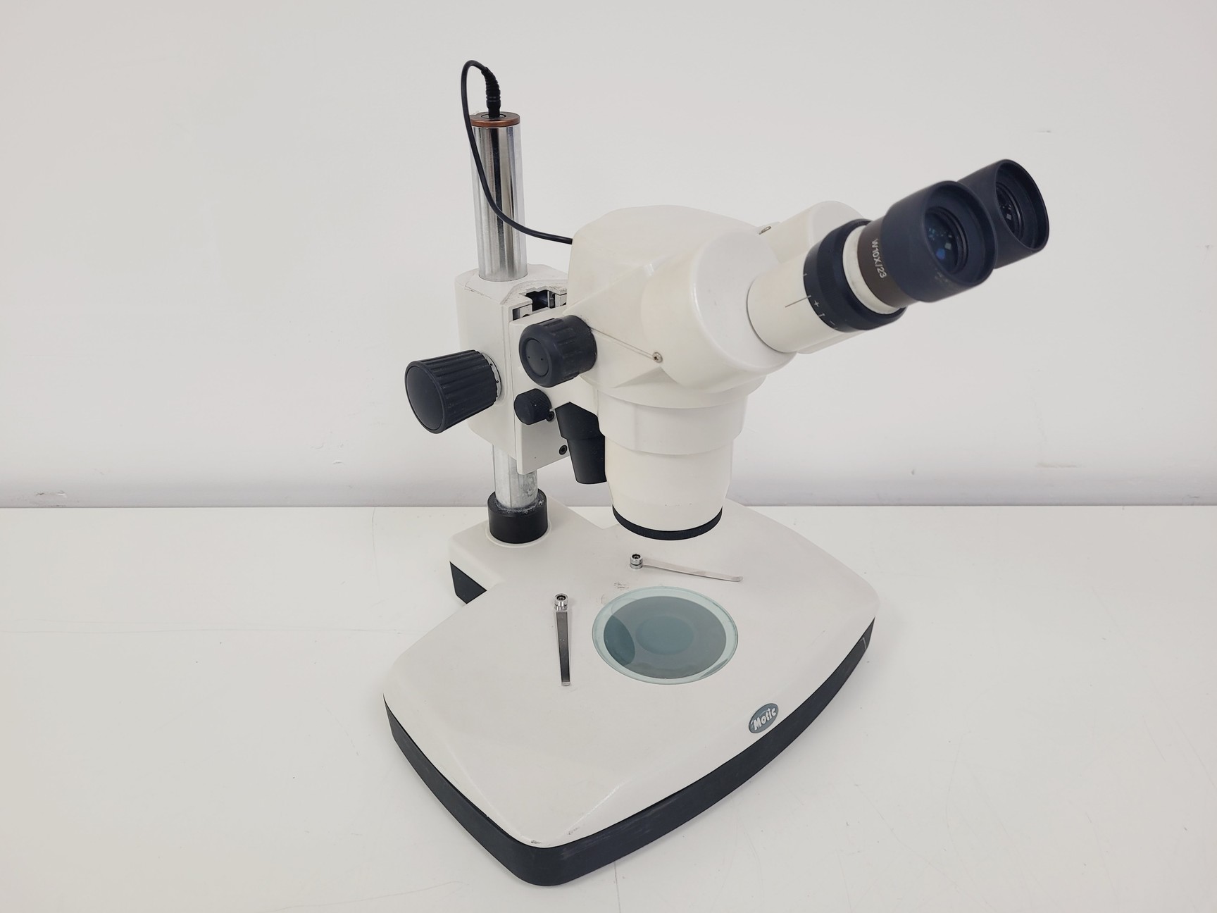 Image of Motic SMZ-168 Stereo Microscope Lab