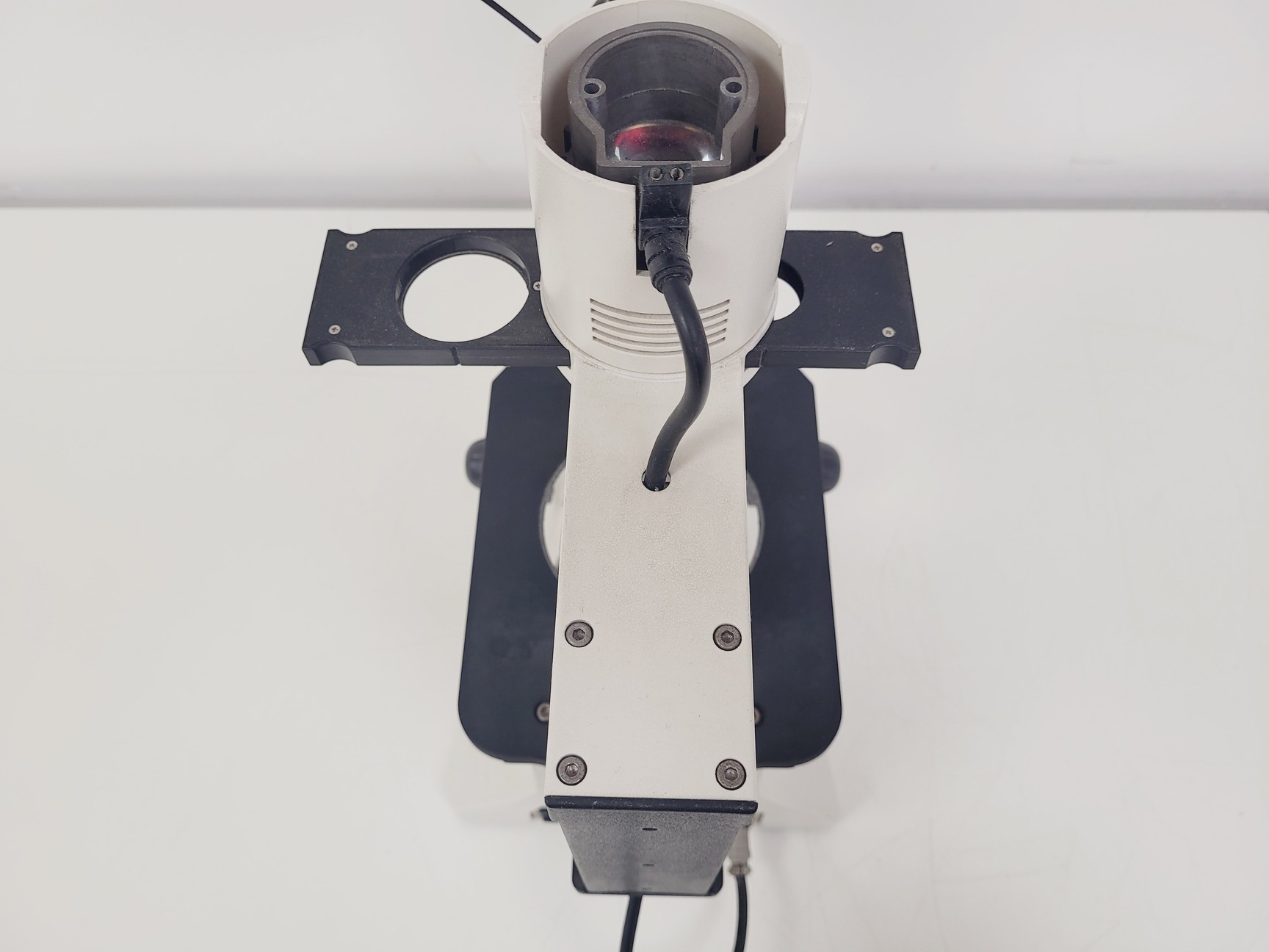 Image of HIPROVE XD-202 Inverted Biological Microscope w/ 4 x Objectives - Spares/Repair