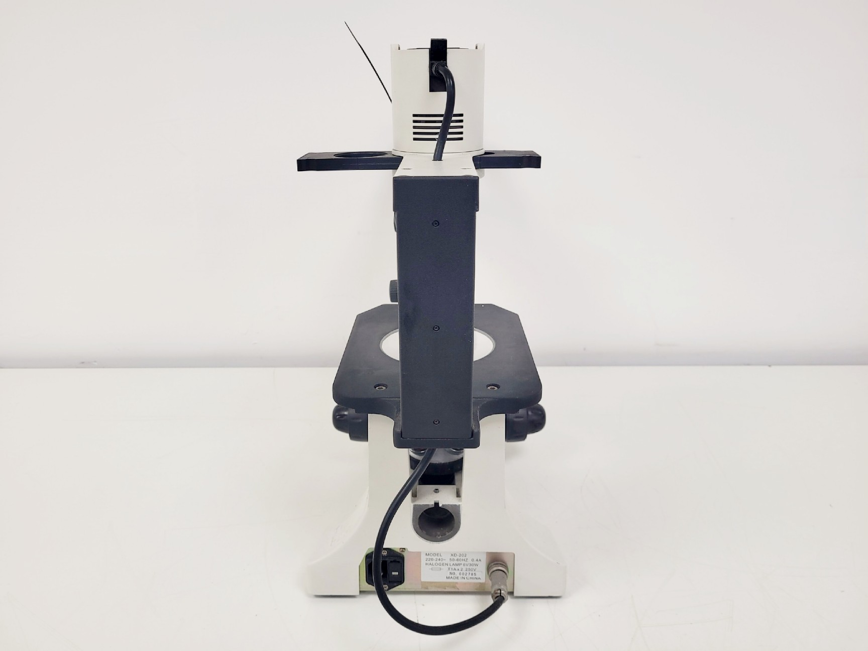 Image of HIPROVE XD-202 Inverted Biological Microscope w/ 4 x Objectives - Spares/Repair