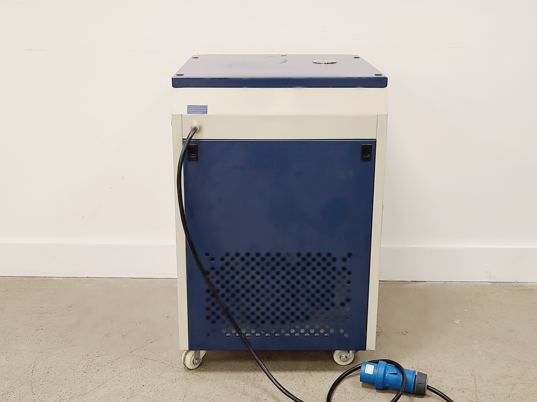 Image of  High & Low Temperature Circulating Device UHC-10/-20+200