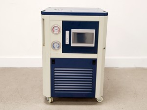 Thumbnail image of  High & Low Temperature Circulating Device UHC-10/-20+200 Lab