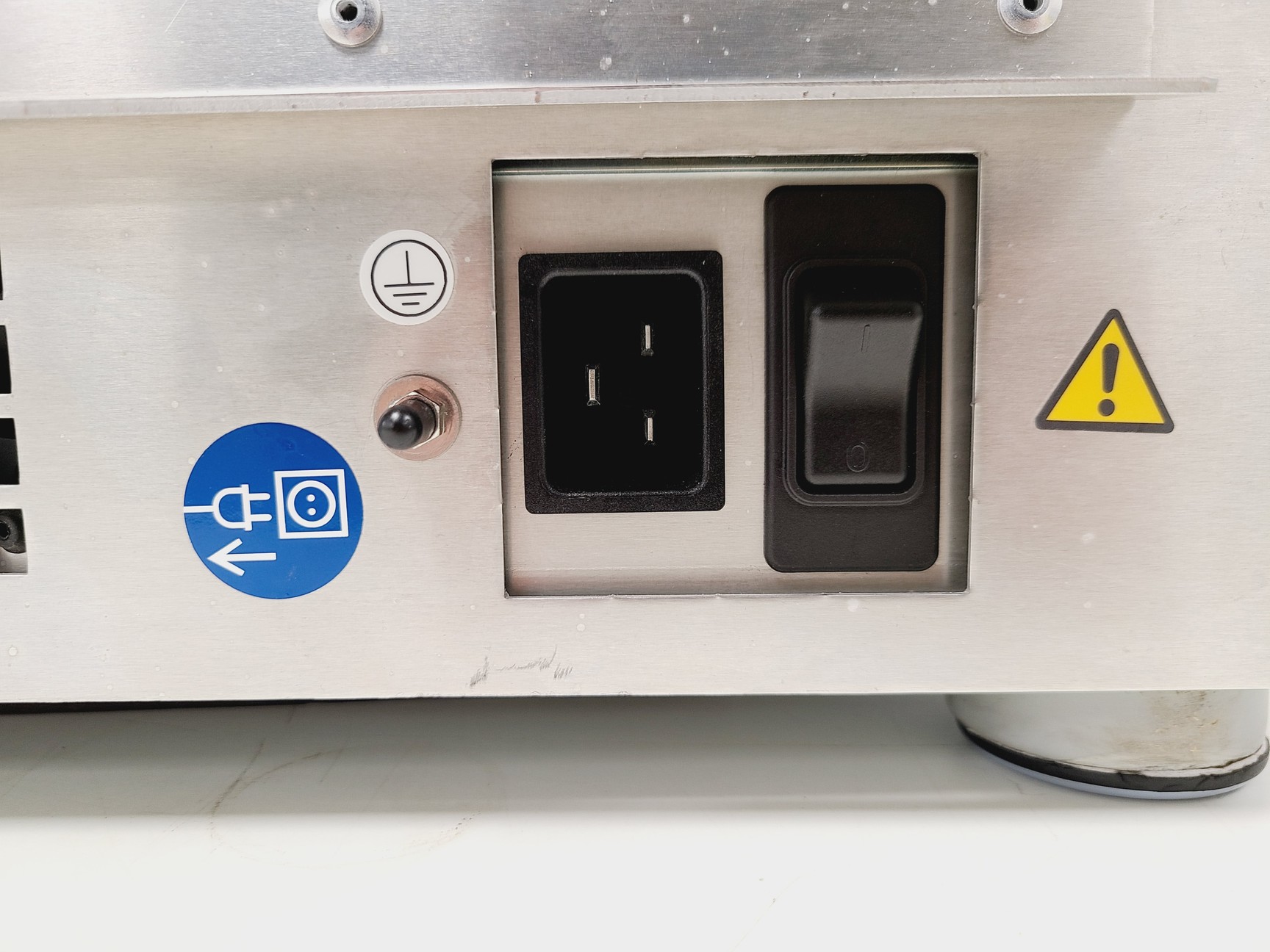 Image of Thermo Scientific Heraeus Multifuge X3 Centrifuge Lab