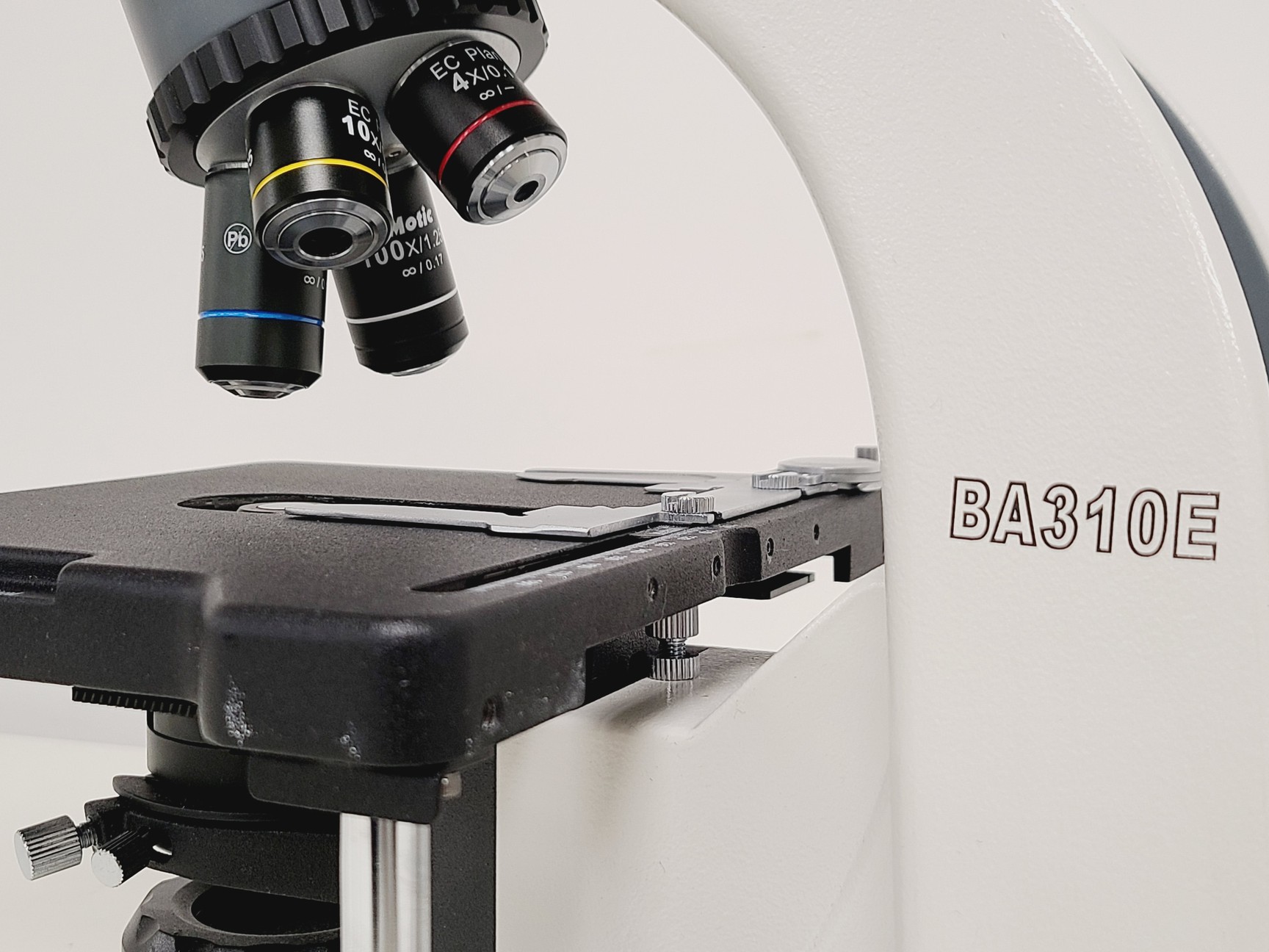 Image of Motic BA310E Inverted Light Microscope w/ 4 x Objectives 4,10,40,100x Lab