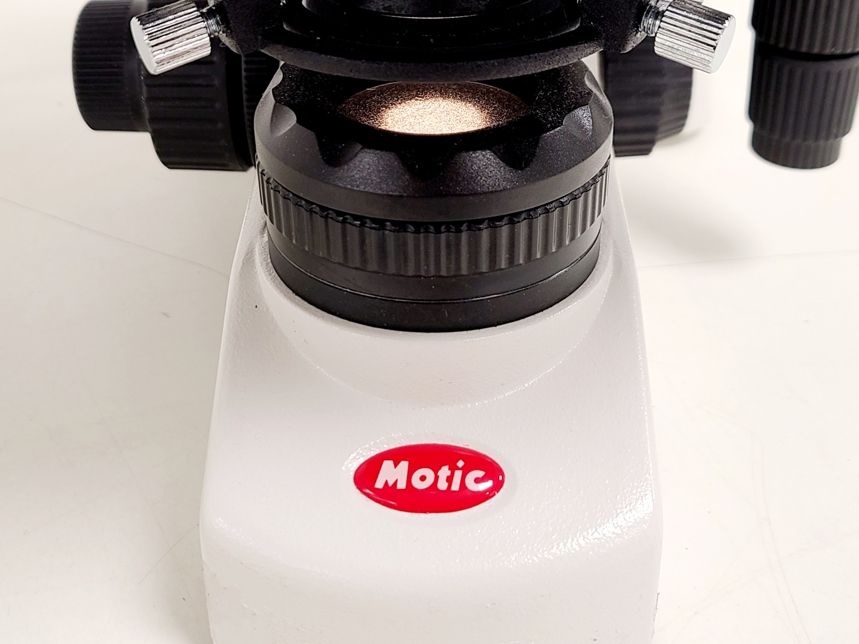 Image of Motic BA310E Inverted Light Microscope w/ 4 x Objectives 4,10,40,100x Lab
