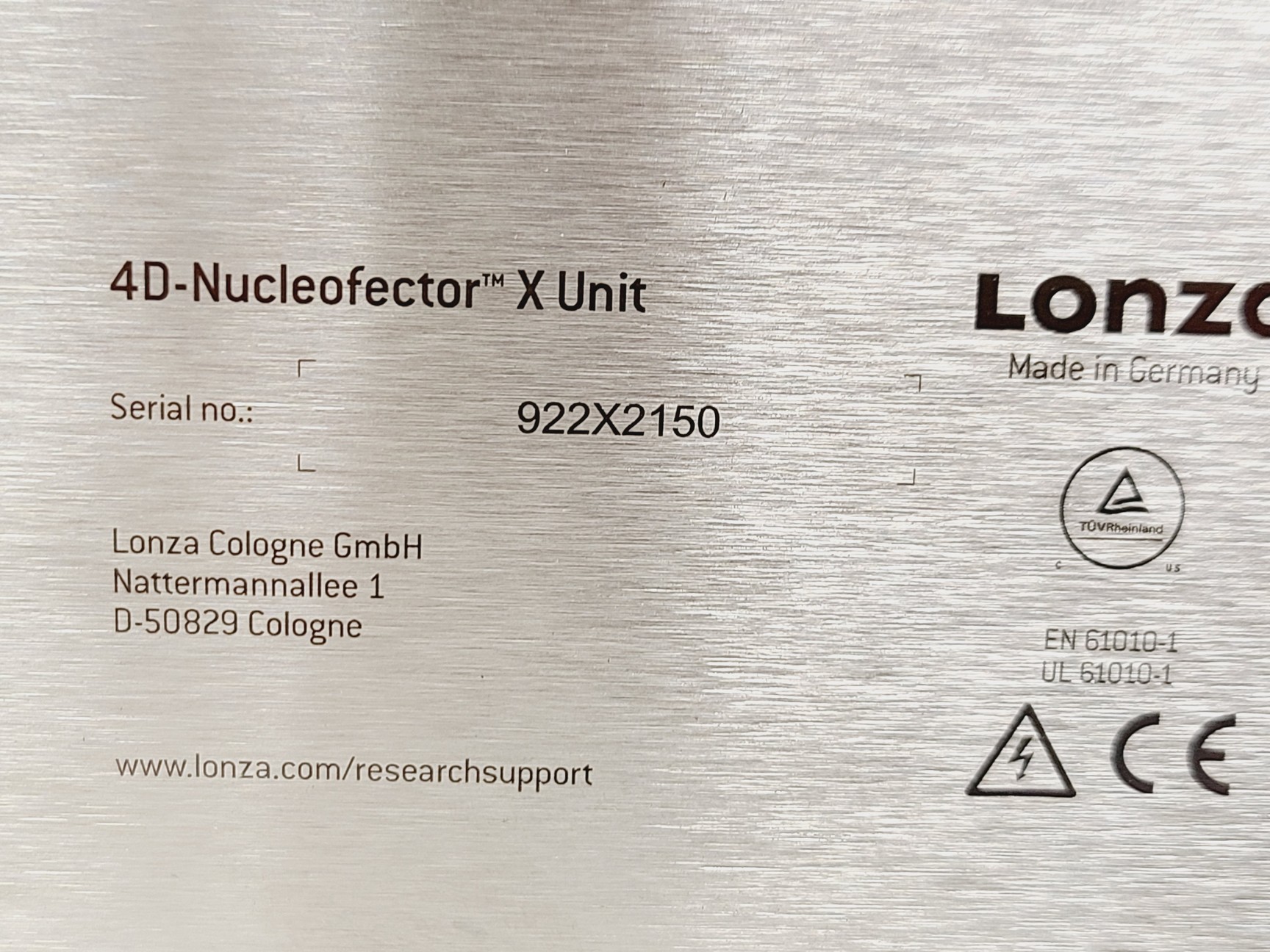Image of Lonza 4D-Nucleofactor Electroporation System Core & X Units Lab