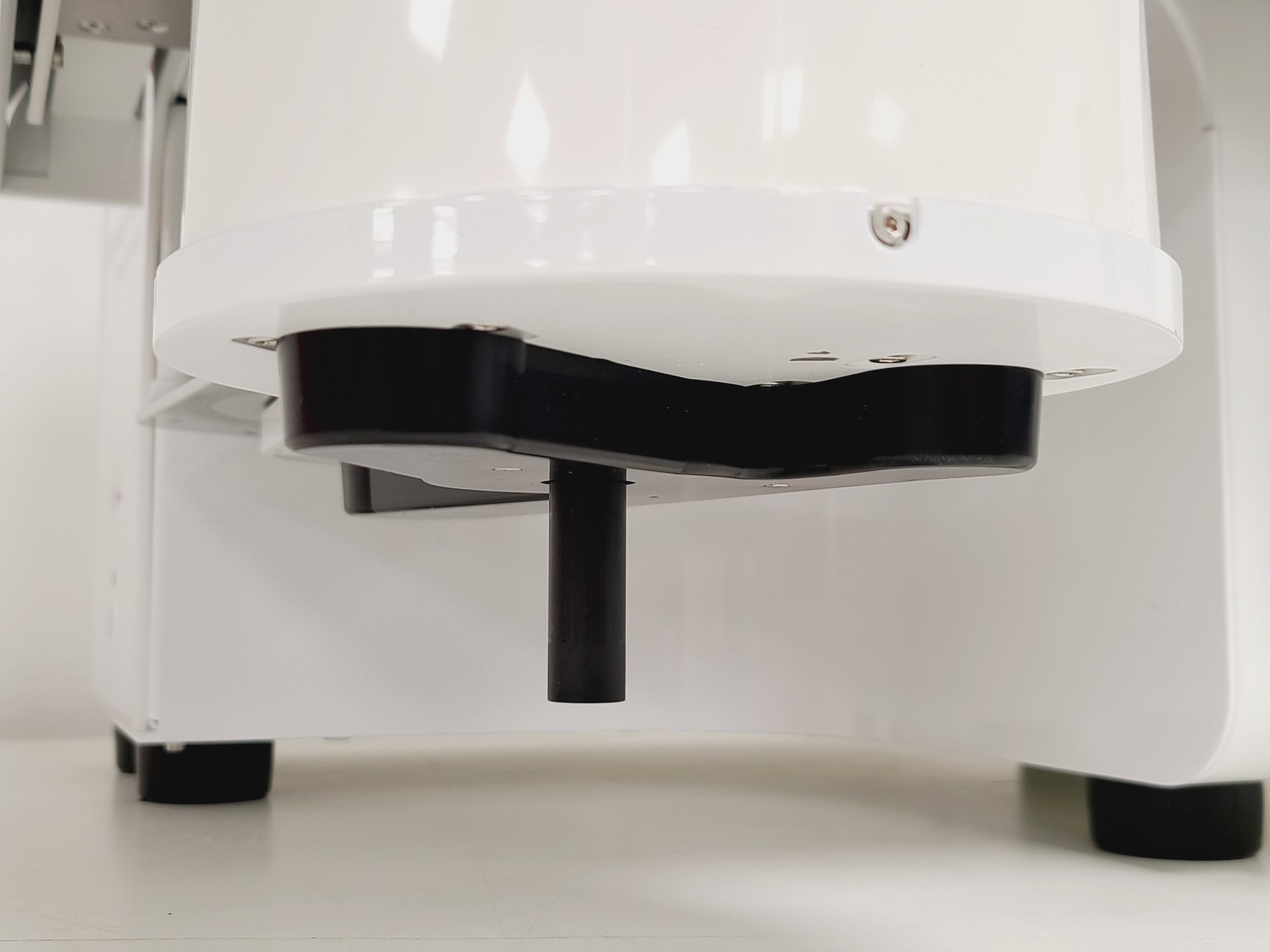 Image of BD Accuri C6 Plus Flow Cytometer System w/ PC & Software Lab