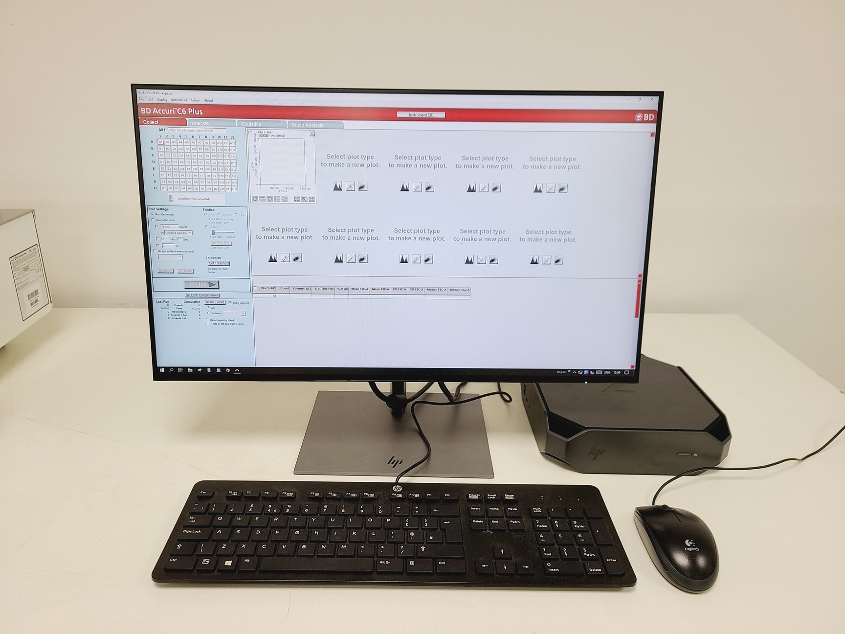 Image of BD Accuri C6 Plus Flow Cytometer System w/ PC & Software Lab
