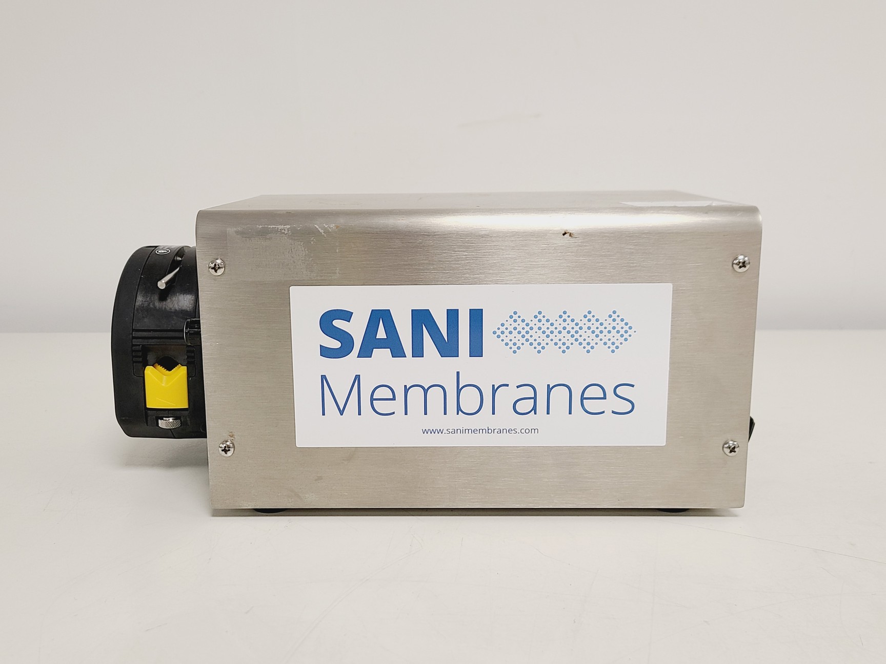 Image of Sani Membranes Vibro-Lab 3500 and WT600 TFF System Lab