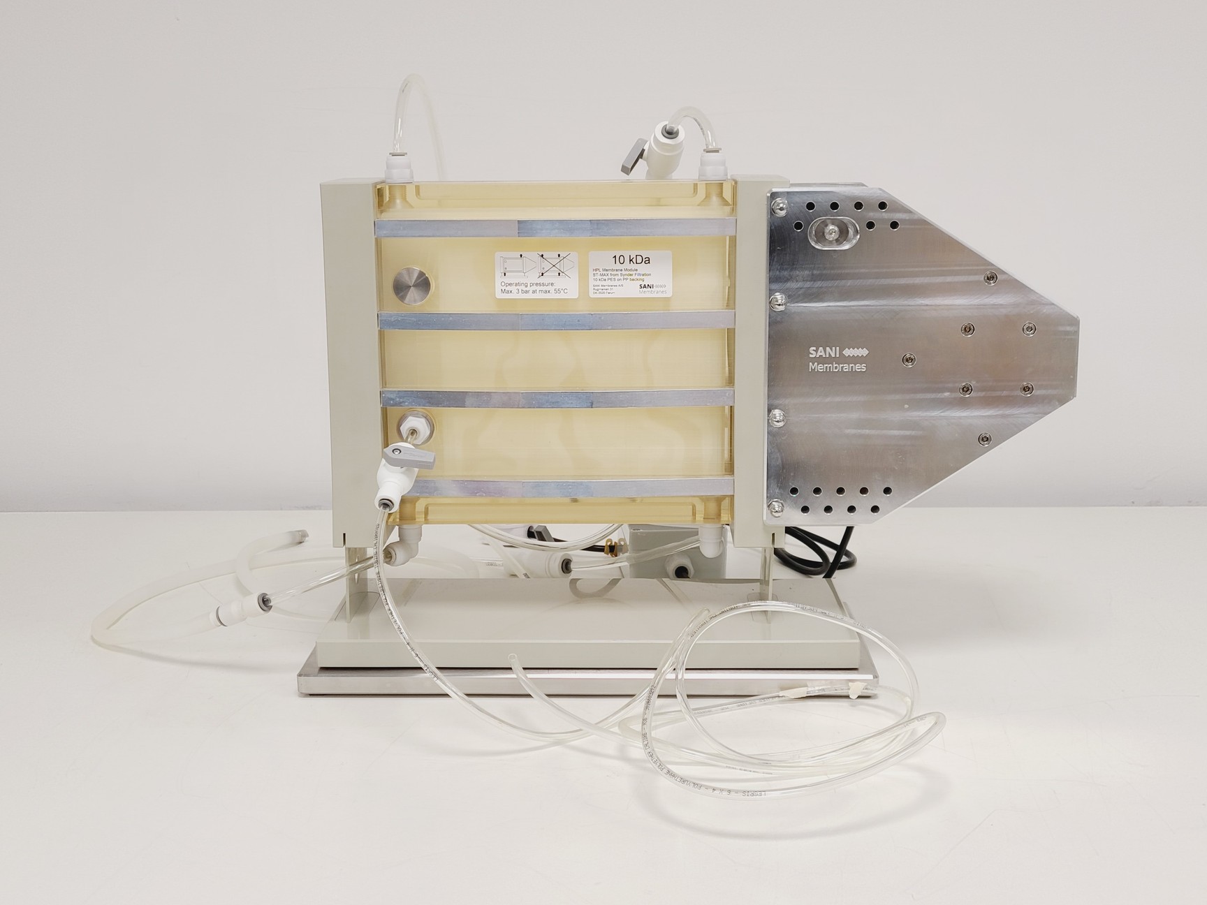 Image of Sani Membranes Vibro-Lab 3500 and WT600 TFF System