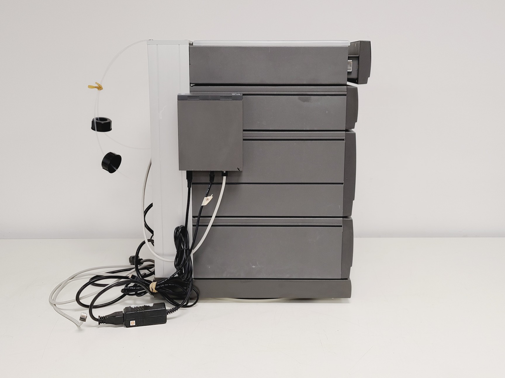 Image of ÄKTA Purification System with P-900, UV-900, pH/C-900, P-960 and FRAC-950