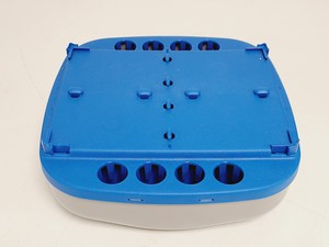 Thumbnail image of ÄKTA Purification System with P-900, UV-900, pH/C-900, P-960 and FRAC-950