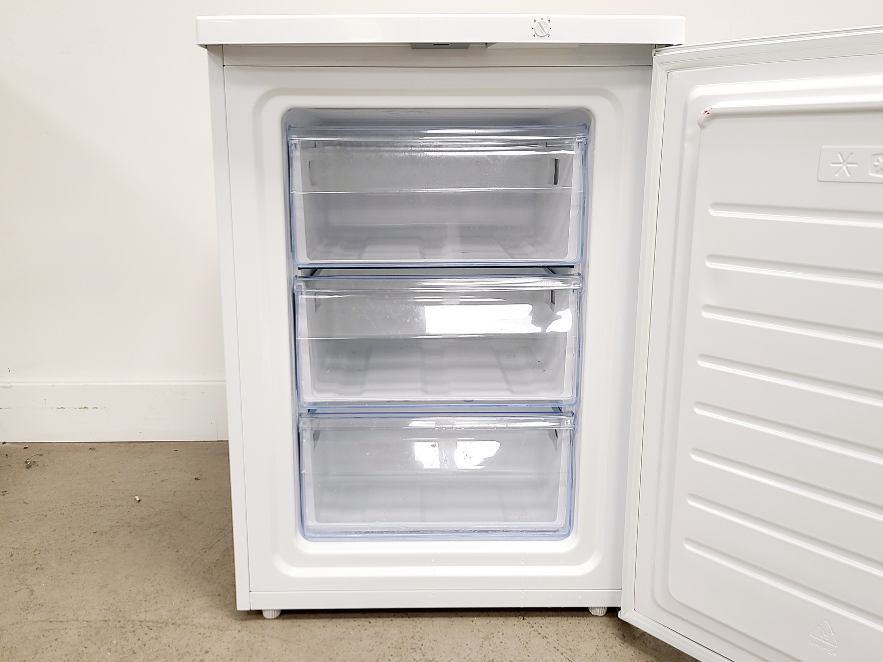 Image of Cool Med Essentials CEFL98 Freezer -20 Lab