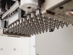 Thumbnail image of Beckman Coulter Biomek FX Robotic Automated Liquid Handling System Lab