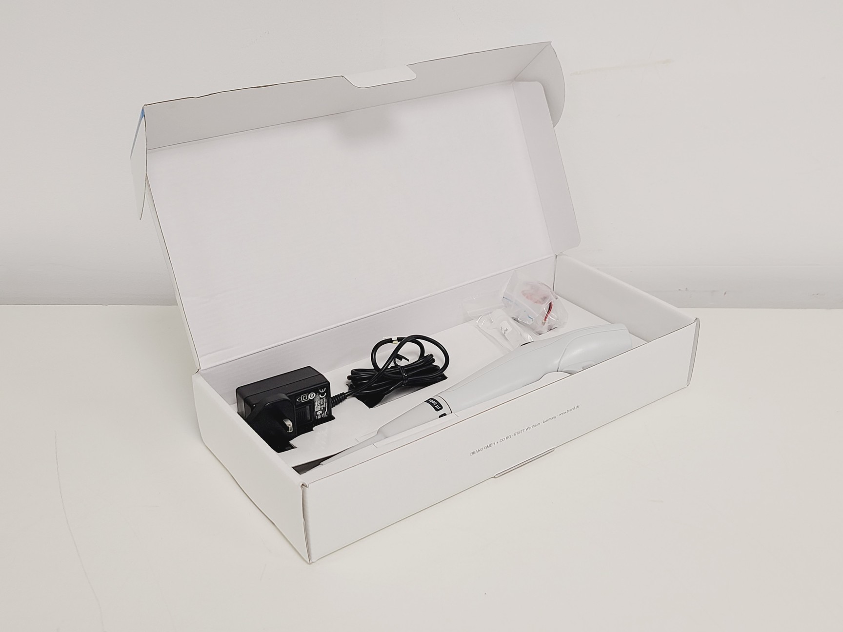 Image of BRAND Transferpette Electronic - Single Channel Pipette