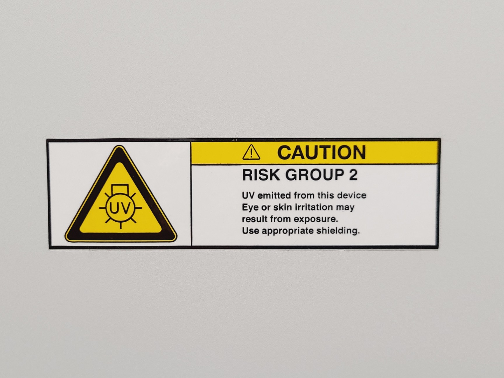 Image of Eppendorf epMotion 5073 Liquid Handling System w/ Accessories and Consumables