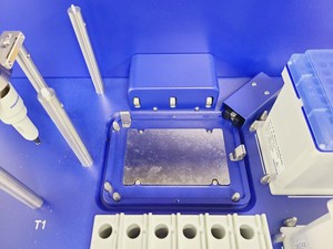 Thumbnail image of Eppendorf epMotion 5073 Liquid Handling System w/ Accessories and Consumables