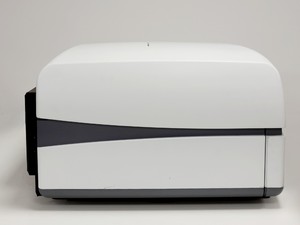 Thumbnail image of Bionano Genomics Saphyr Generation 1 Optical Genome Mapping System