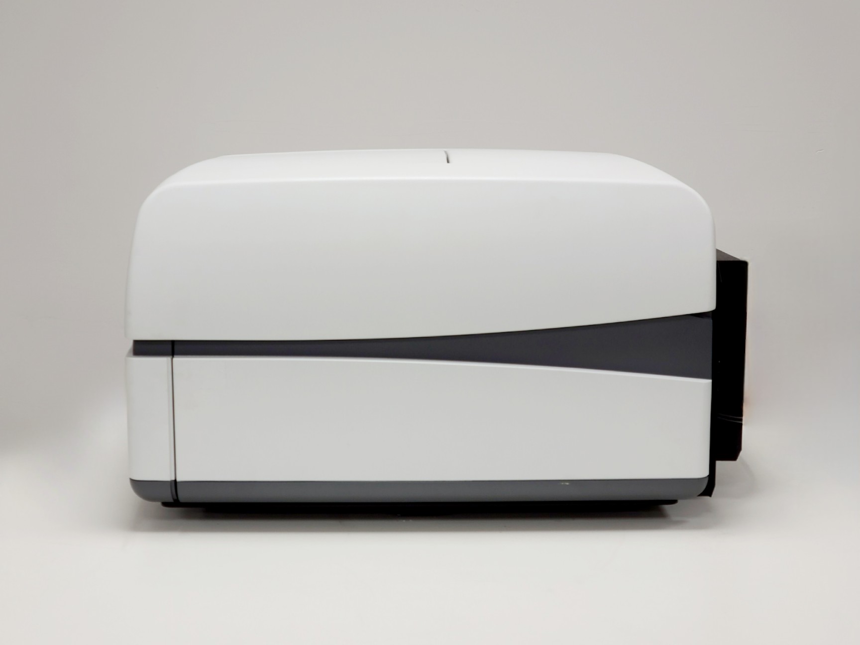 Image of Bionano Genomics Saphyr Generation 1 Optical Genome Mapping System
