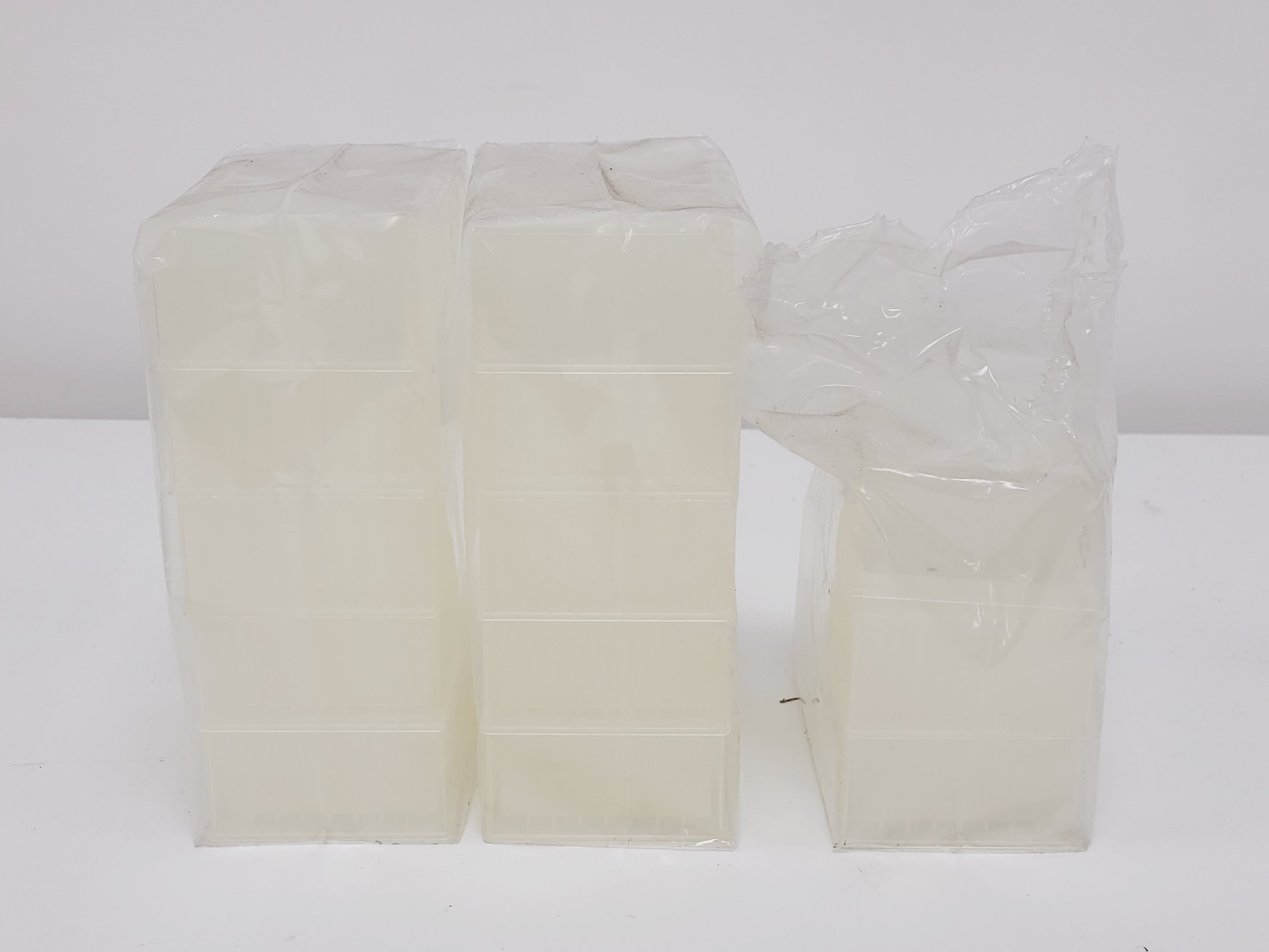 Image of Hamilton Microlab STARlet Liquid Handling Workstation CO- RE 96 & Software