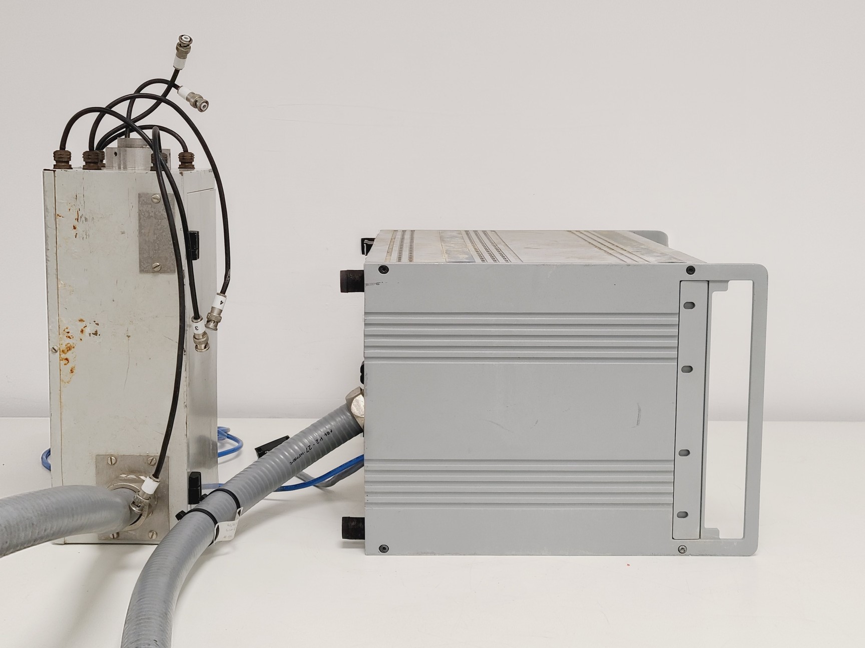 Image of Hiden Analytical Secondary Mass Spectrometer and Ion Counting RF Head