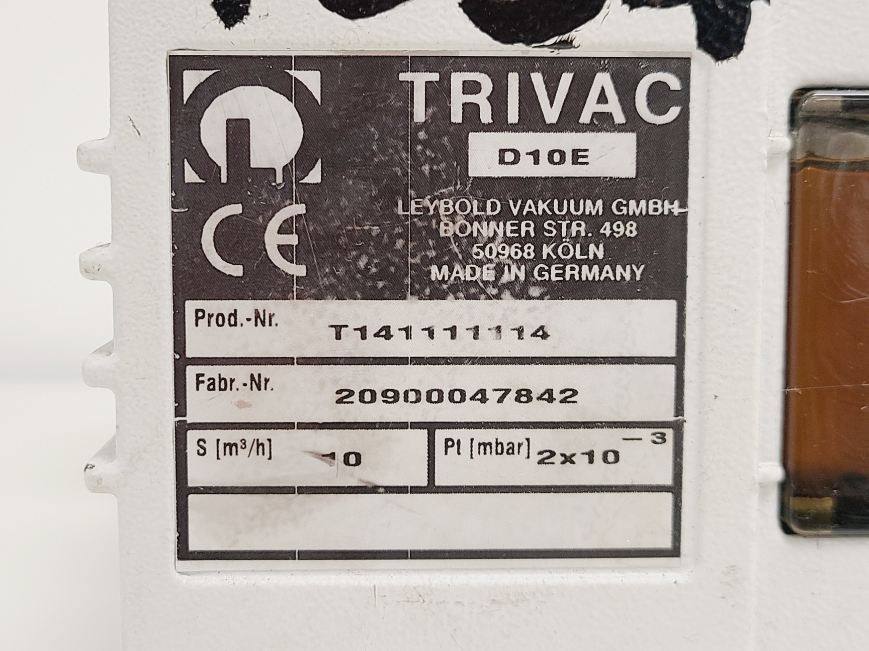Image of Trivac D10E Vacuum Pump