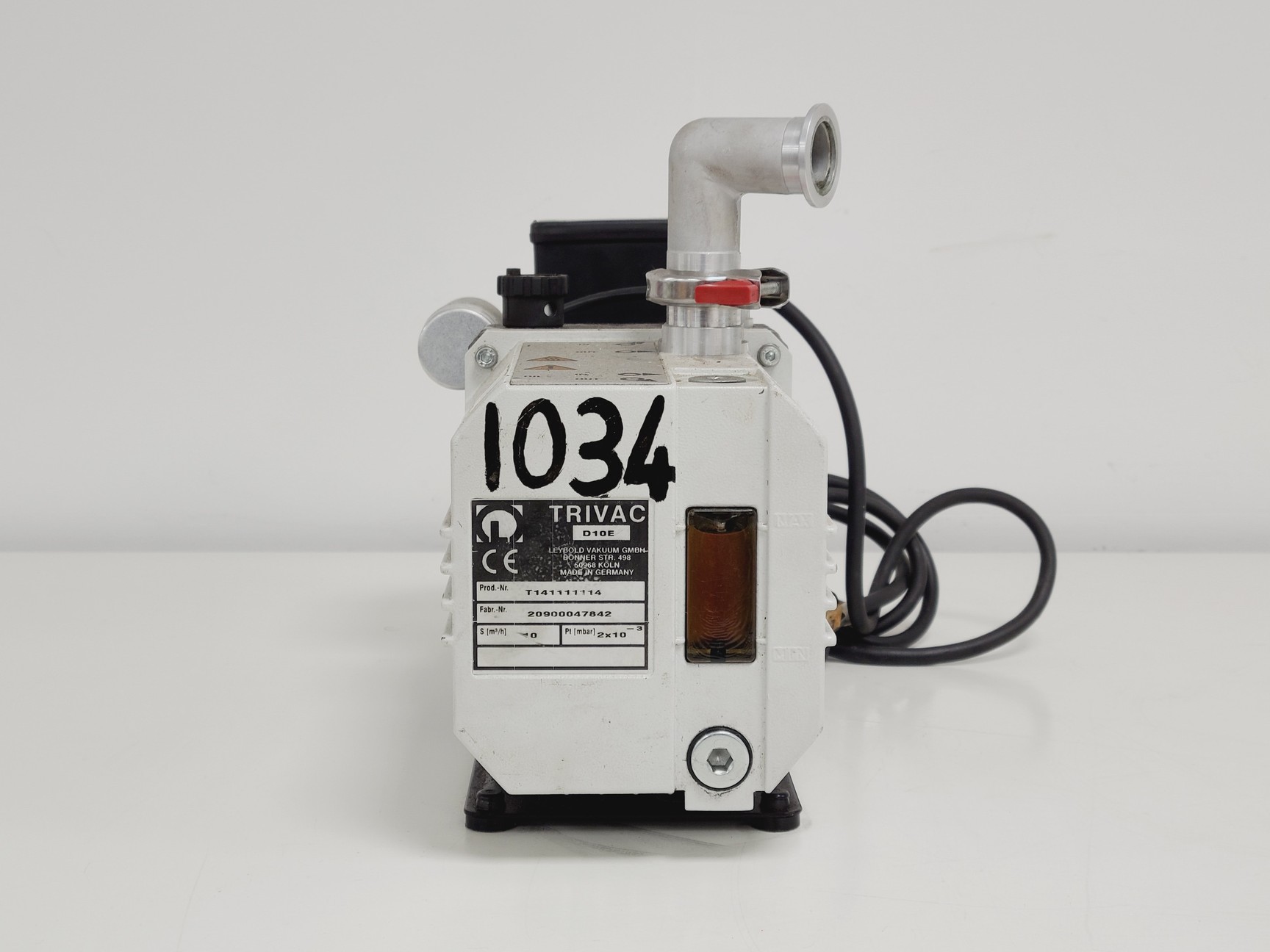 Image of Trivac D10E Vacuum Pump