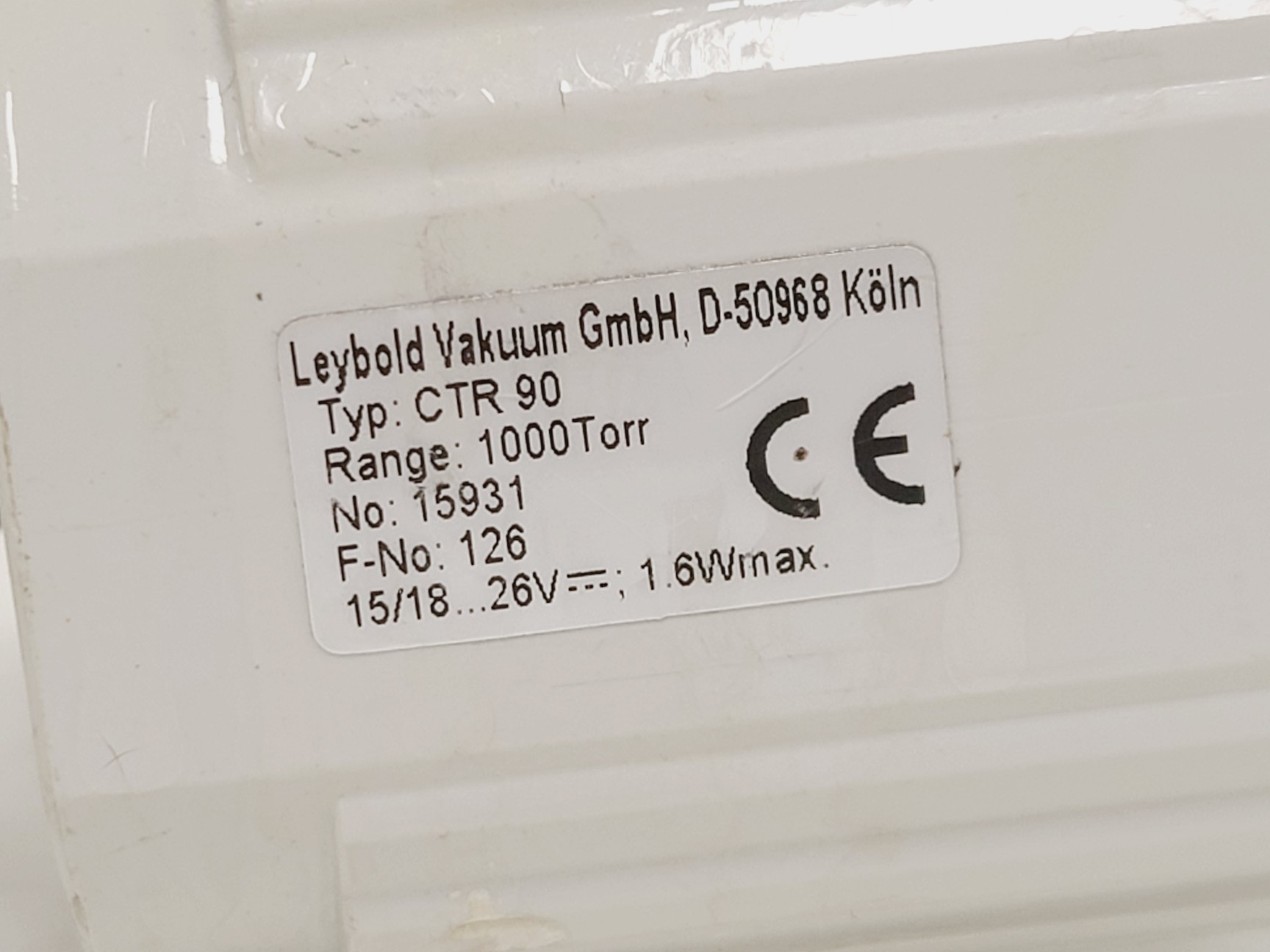 Image of Leybold Vakuum Ceravac CTR90 & 2x Ceravac Readout