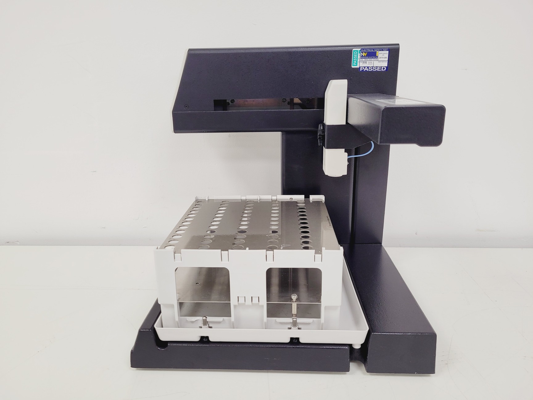 Image of Teledyne Foxy R1 Fraction Collector Lab