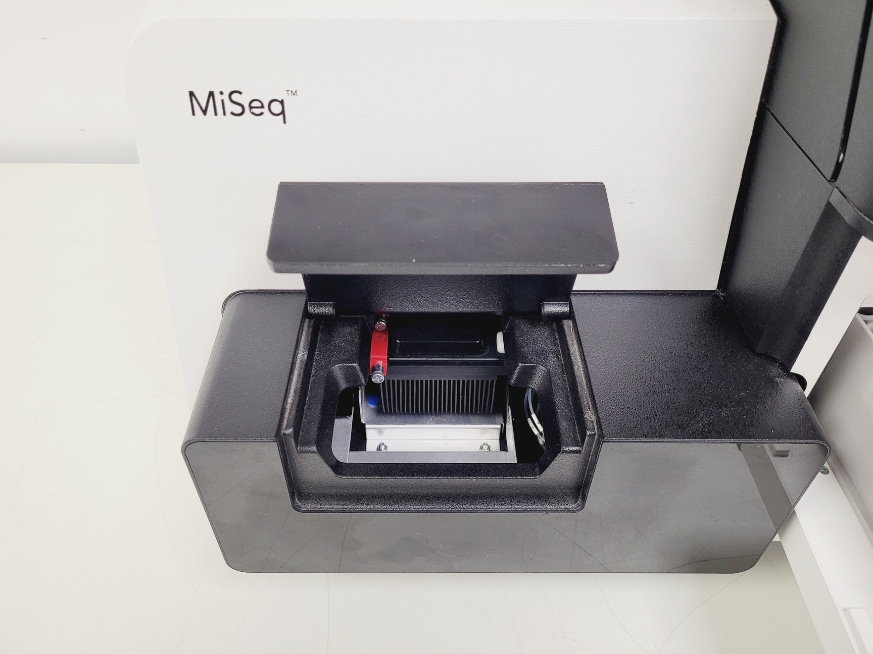 Image of illumina MiSeq DNA Sequencer System Spares/Repair Lab
